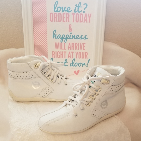 Shoes | Travel Fox Sneakers | Poshmark